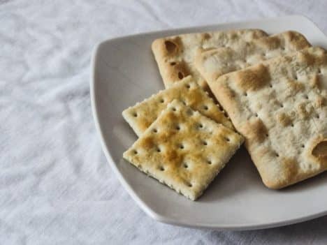 goldfish_crackers_on_table.jpeg